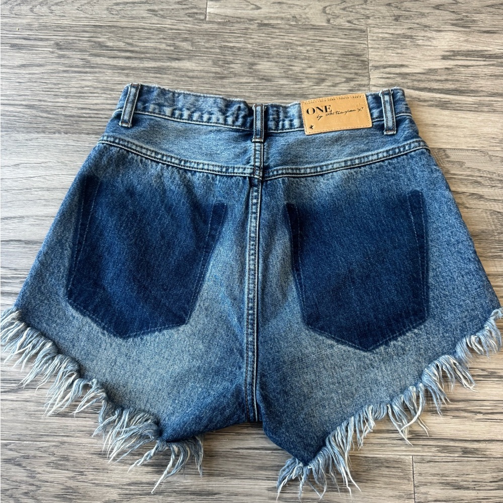 One by OneTeaspoon Denim Frayed Hem Women Shorts